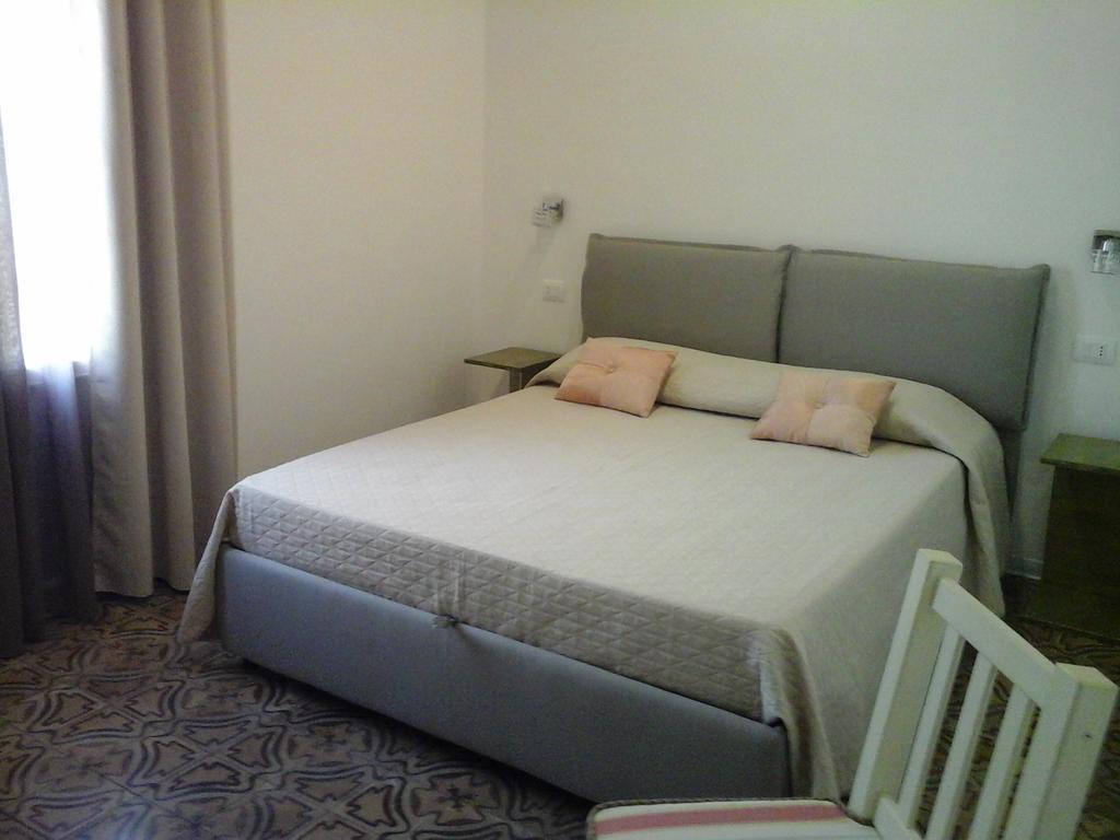 Sat Appartamenti Locazioni Turistiche Brevi-G&P Holiday Home Trapani Eksteriør bilde